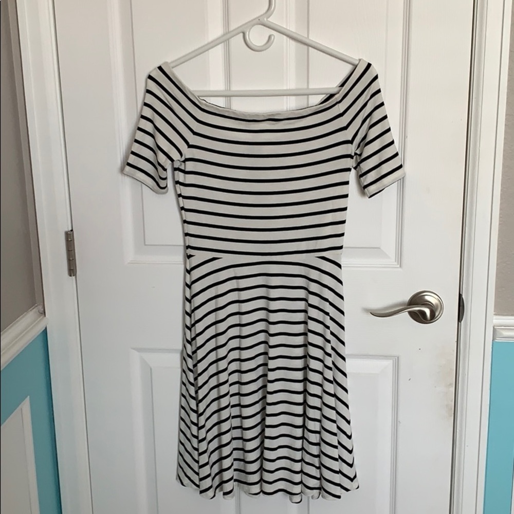 Short dress